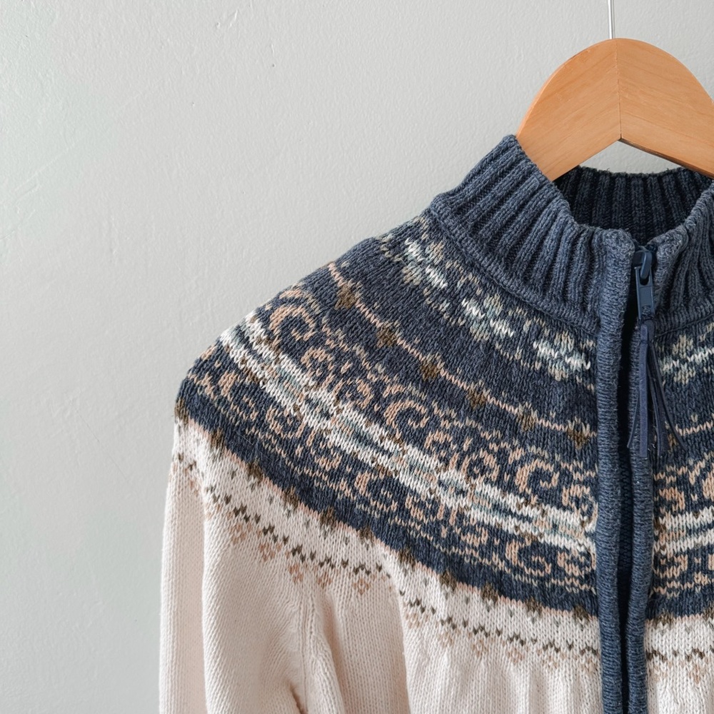 Vintage Tiara International Blue and White Cardigan Sweater - Picture 5 of 7